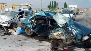 Emekli Astsubay ve Eşi Kazada Öldü
