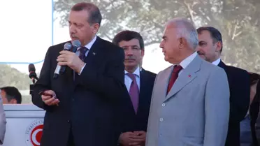 Gölhisar Belediyesine Çevre Ve Orman Bakanlığından Çöp Toplama Araçı Verildi 
 

