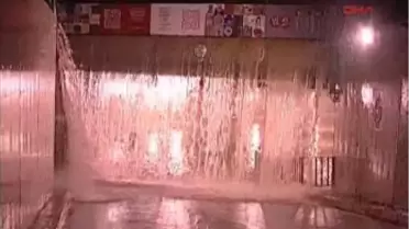 İstanbul'da Sağanak Yağmur Esareti