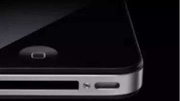 İphone 4 Türkiye'ye Gelecek!