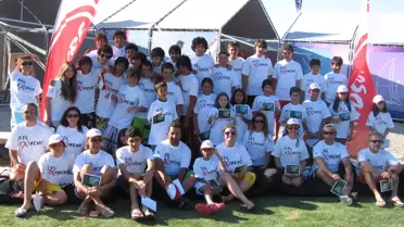 Alev’li Sörfçüler Alaçatı Rüzgârına Kapılacak! 

