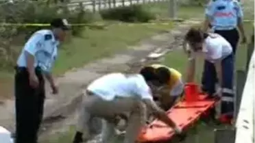 Osmaniye - Otoyolda Kaza; Anne İle Kızı Öldü, Baba İle Oğlu Yaralandı