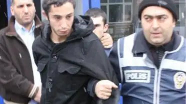 Kelime-i Şahadet Getirip Boğazını Kestim