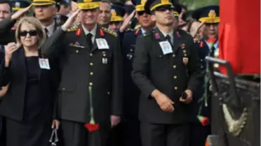 Pınar'a En Üst Düzey Uğurlama