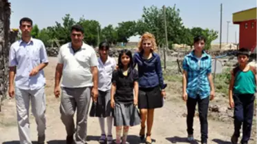 Kadın Öğretmen ile İmam Dayanışması