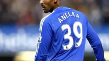 Anelka Kovuldu