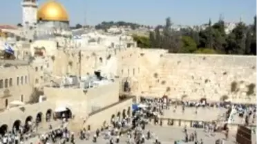 Fanatik Araplara 'Seyyar Cami'