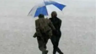 Akom, Yağışa Karşı Teyakkuzda