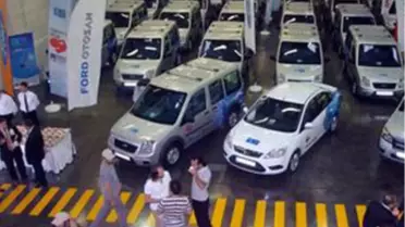 Ford Otosan'dan Türk Telekom'a 857 Araç Teslimatı