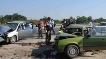 Tatil Yolunda Kaza: 2 Ölü, 5 Yaralı