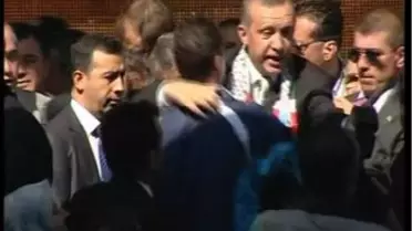 Erdoğan'ı Filistinliler Alnından Öptü