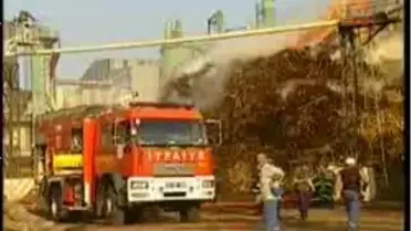 Gebze - Sunta Fabrikasındaki Yangına Helikopterle De Müdahale Ediliyor