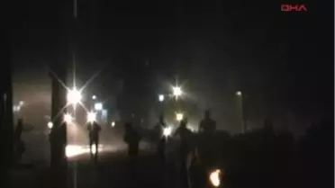 Nusaybin'de Meşalelı Yürüyüşe Polıs Müdahale Ettı