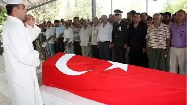 Adana Şehitlerine Ağladı