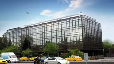 İstanbul Medipol Üniversitesi Eğitime Başlıyor