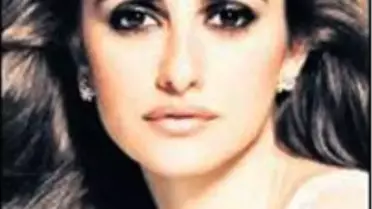 Penelope Cruz Anne Oluyor