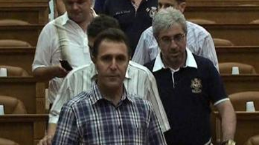 Ak Partili Vekillerin Kosova Çıkartması