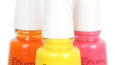 Tırnaklarda Neon Çılgınlığı!
