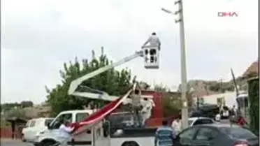 Antalya Ekşehidin Antalya'daki Babaevine Ateş Düştü