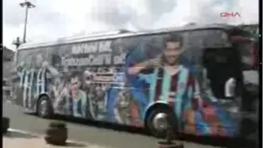 Trabzonspor'un Golcü Oyuncusu Umut: 'Aklımızda Hep O Kupa Var'