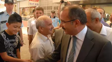 Bakan Dinçer’den Esnaf Gezisi