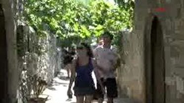 Muğla Can Yücel Datça´Da Anıldı
Usta Şair Can Yücel Ölümünün 11. Yıldönümünde Muğla´Nın Datça İlçesinde Anıldı