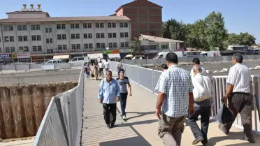 Çevreyolu Geçici Yaya Üst Geçitleri