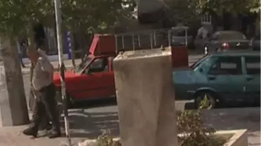 Yine Atatürk Büstünü Hedef Aldılar