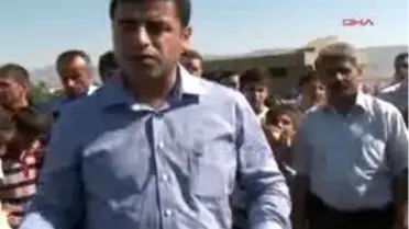 Şırnak Batman1 Demirtaş, Erdoğan'ı Kimsesizler Mezarlığına Çağırdı