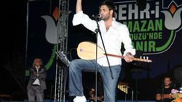 Beylikdüzü’nde Uğur Işılak Coşkusu