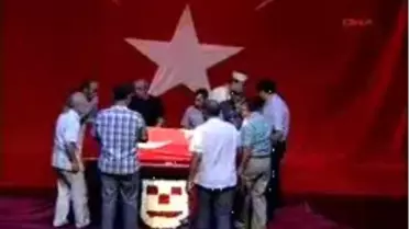 Tiyatrocu Ergün'e Son Görev
