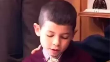 Türkiye Bu Çocuğu Alkışlıyor