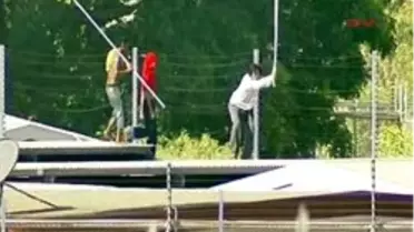 Avustralya'da Sığınmacı İsyanı...
Avustralya'da Sığınmacı İsyanı...