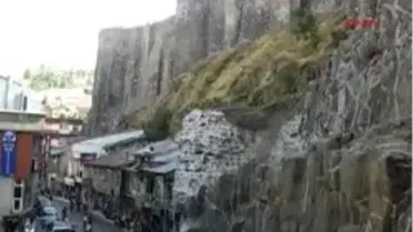 Bitlis - Kaledeki Restorasyonda Kuşlar Unutulmadı