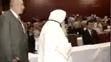 1Başbakan Erdoğan, Kur'an - I Kerim'in İndirilişinin Bin 400. Yılı Nedeniyle Düzenlenen Etkinliğe Katıldı. 
 
Etkinlikte Konuşan Başbakan Erdoğan;