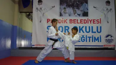 Karate İle Özgüven Kazandılar