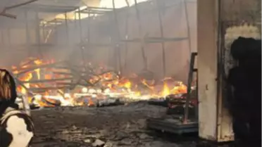 Cayır Cayır Yandı