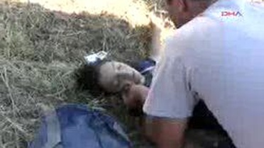 Bursa-Orhangazi - Kaza Yeri Savaş Alanına Döndü
Baba Kucağında, Kuzene Son Veda