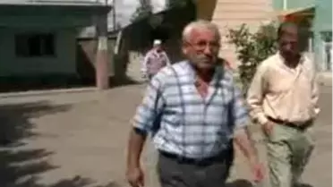 Sivas - Camide Namaz Kılarken Kalp Krizi Geçirip Öldü
Yaşlı Adamın Sık Sık Ailesine Tek İsteğinin Camide Ölmek Olduğunu Söylediği Öğrenildi.