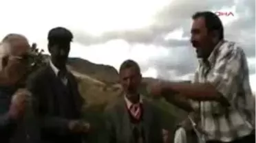 Ardahan2gürcistan Sınırında Köylülerin Yol Eylemi