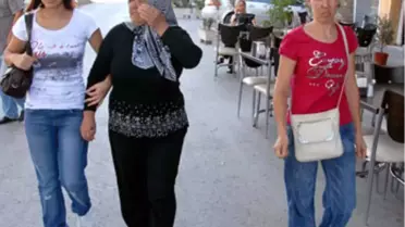 Karakolda Kemerle Kendini Astı