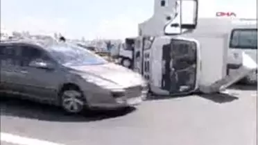 Otoyolu Kilitleyen Kaza