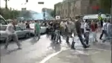 Beşiktaşlı Taraftarlar Kadıköy'e Olaylı Gitti