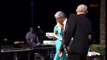 Adana - Onur Ödülü Alan Dorsay: Dünyada Moda Türk Sineması
Altın Koza'da Yaşam Boyu Onur Ödülü Alan Dorsay: