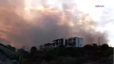 Bodrum1çöplük Yangını Korkuttu
Ormanlık Alana Sıçrayan Yangın Tatilcilere Korku Dolu Anlar Yaşattı