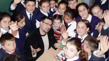 Bir Edebiyat Ülkesi: Çocuklar 
