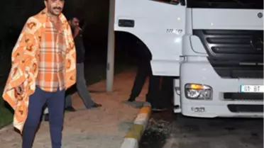 Uyuyan Şoförün Pantolonunu Çaldılar