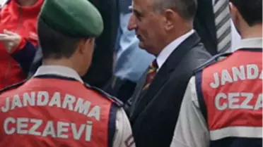 Duruşmaya Koltuk Değnekleriyle Katıldı