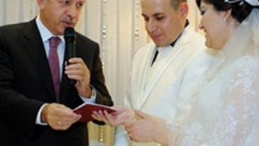 'En Az 3 Çocuk, Gerisi Allah Kerim'