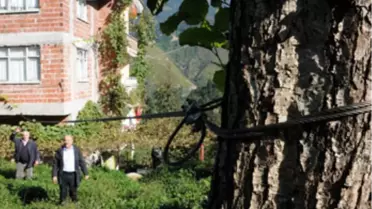 Evlerini Sağlam Kazığa Bağladılar!